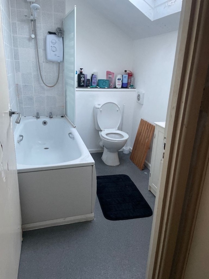 Additional image 2 of Room in a Shared House, Lammas Field, CB3, N1 7GU