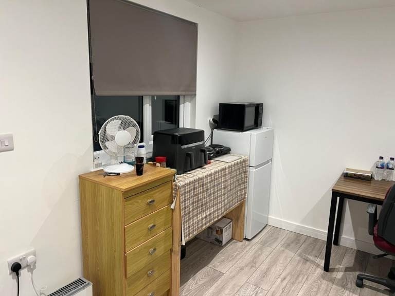 Additional image 6 of Studio Flat, Wolsey Way, CB1, N1 7GU