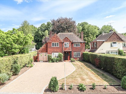 3 Bed Detached House, Southdown Road, AL5