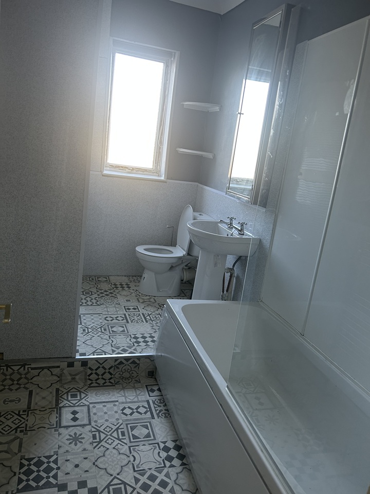 Additional image 4 of 3 Bed Flat, Brinsworth, S60, N1 7GU