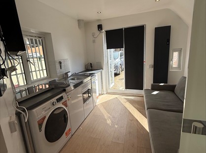 Studio Flat, Lordship Lane, N22