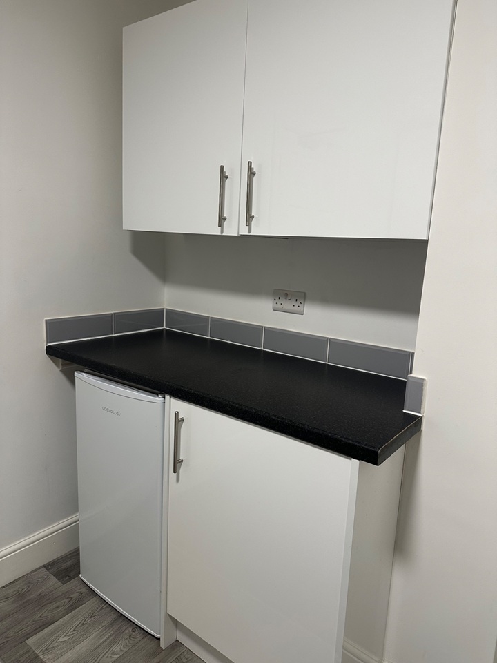 Additional image 3 of Room in a Shared House, Valentia Road, OX3, N1 7GU