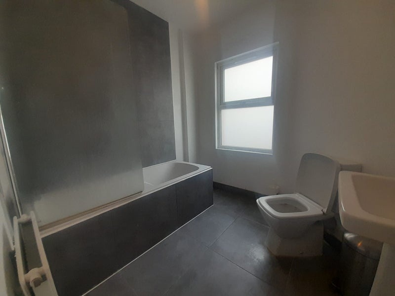 Additional image 3 of Room in a Shared House, London, NW10, N1 7GU