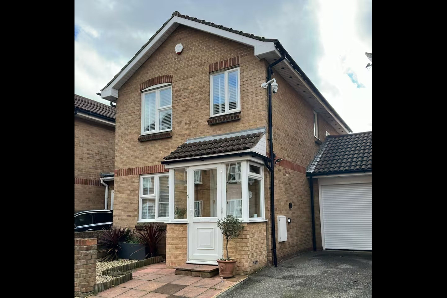 3 Bed Detached House, Cadet Drive, SE1, N1 7GU