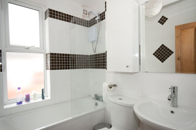 Additional image 8 of Room in a Shared House, Great Western St, M14, N1 7GU