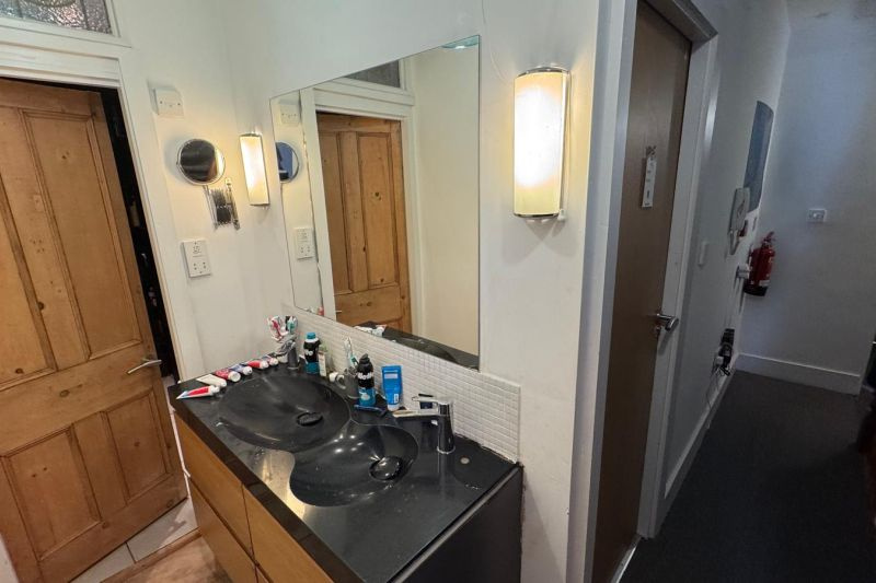 Additional image 11 of Room in a Shared House, Great Western St, M14, N1 7GU