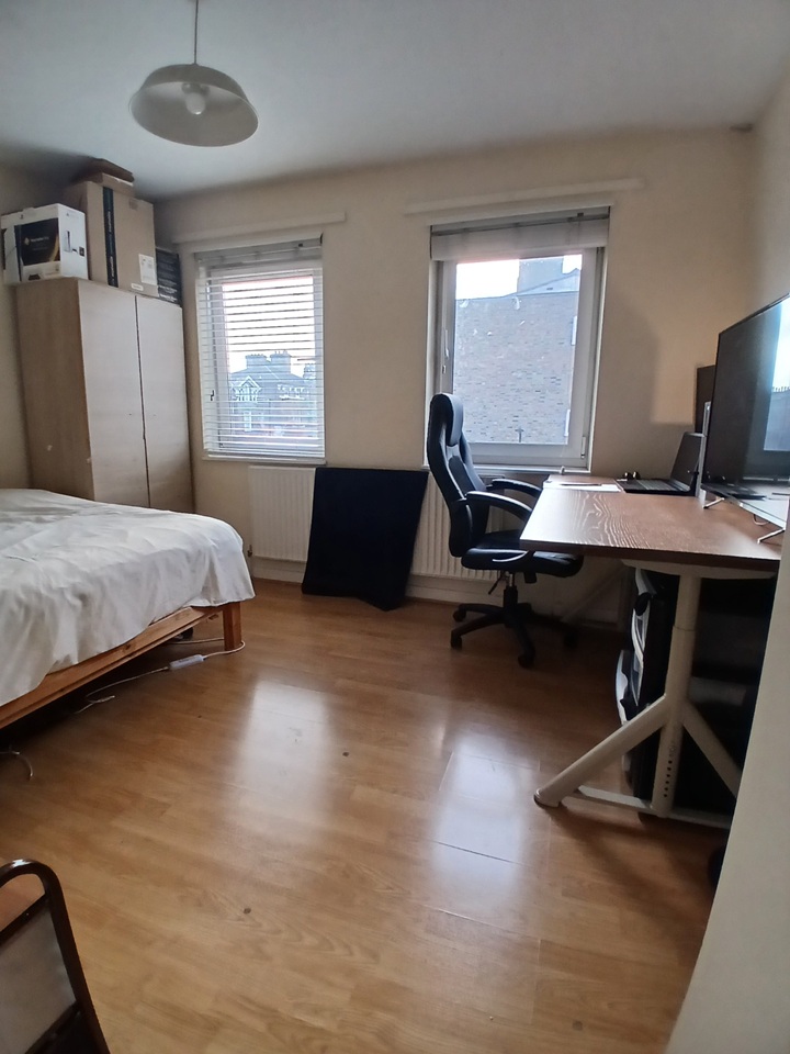 Room in a Shared House, Lansdowne Drive, E8, N1 7GU