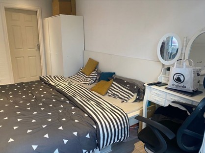 Studio Flat, Wood End Way, UB5