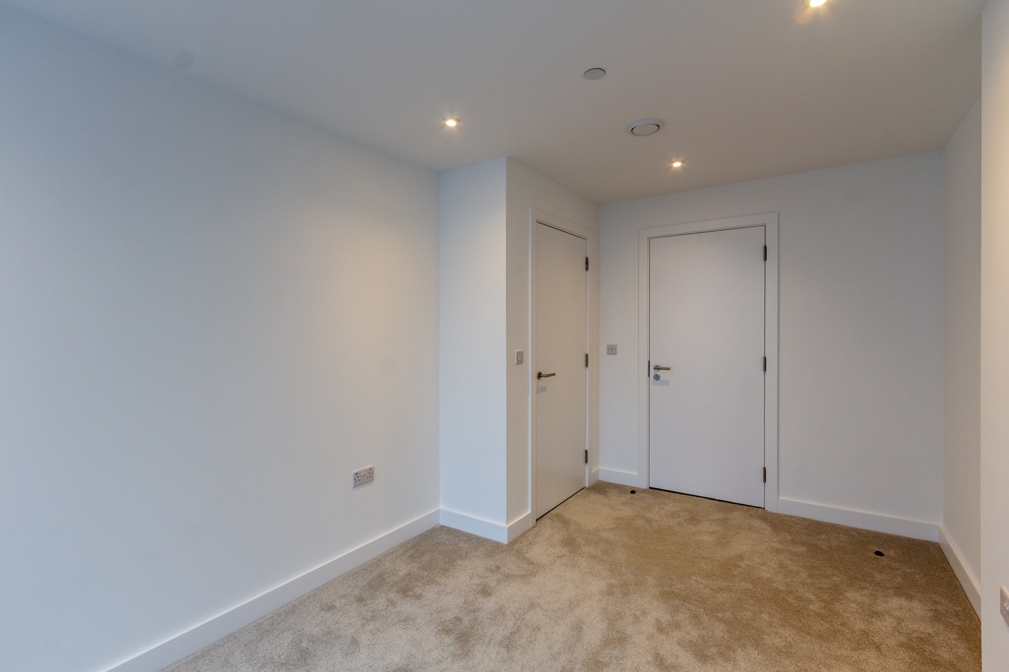 Additional image 10 of 2 Bed Flat, Port St, M1, N1 7GU