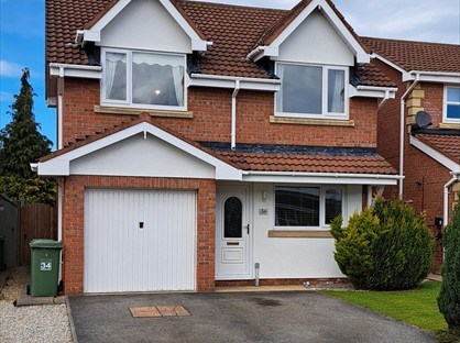 3 Bed Detached House, Simonside Grove, TS17
