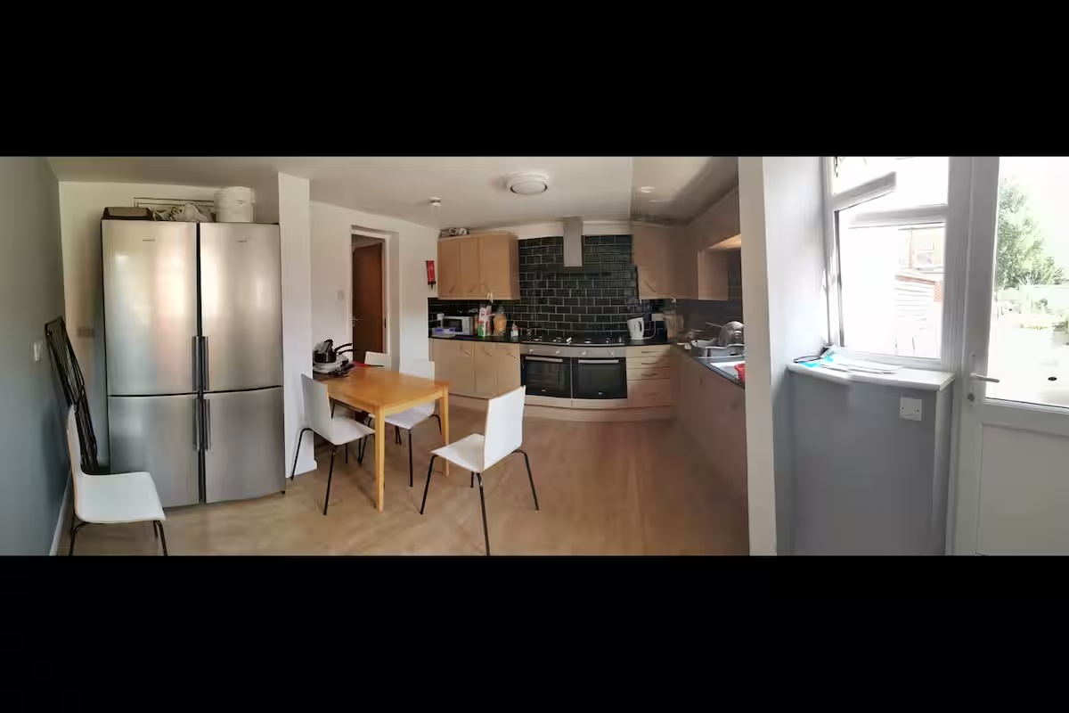 Additional image 2 of Room in a Shared House, Cumberland Road, RG1, N1 7GU