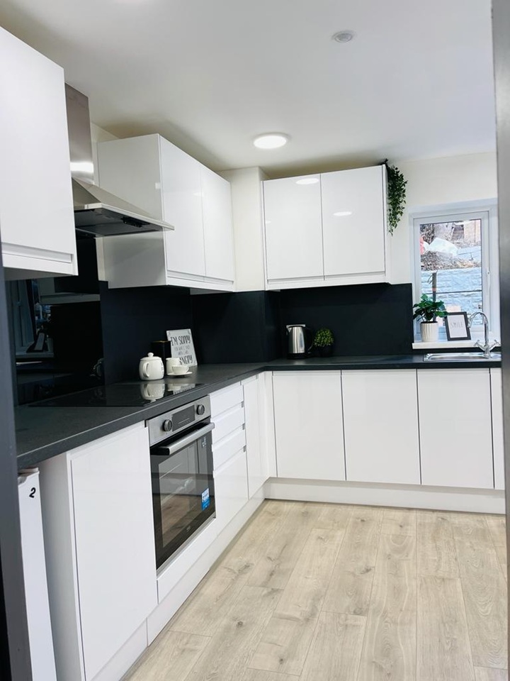 Additional image 4 of Room in a Shared House, City Road, S2, N1 7GU