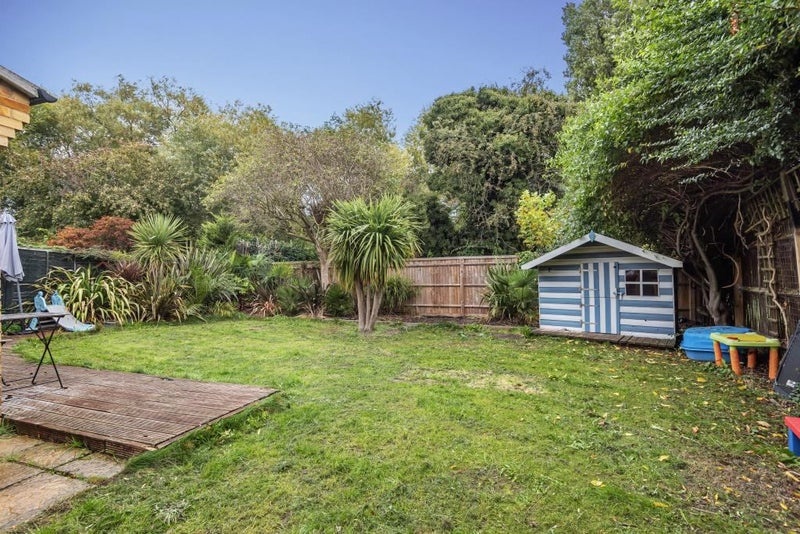 Additional image 2 of Room in a Shared House, Peel Close, RG4, N1 7GU