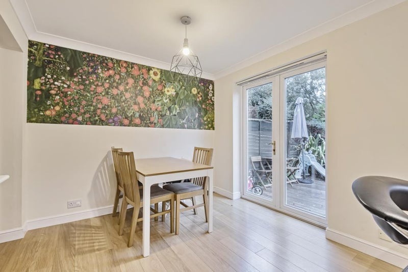 Additional image 5 of Room in a Shared House, Peel Close, RG4, N1 7GU