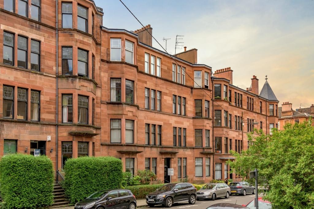 1 Bed Flat, Kersland Street, G12, N1 7GU