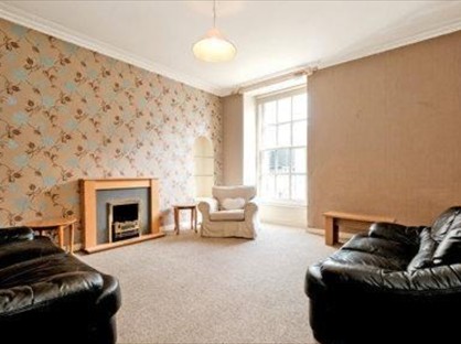 1 Bed Flat, King St, AB24
