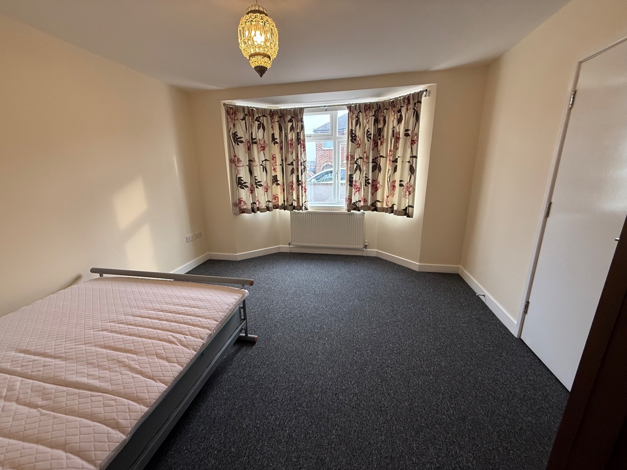 Additional image 6 of 6 Bed Semi-Detached House, Elfleda Road, CB5, N1 7GU