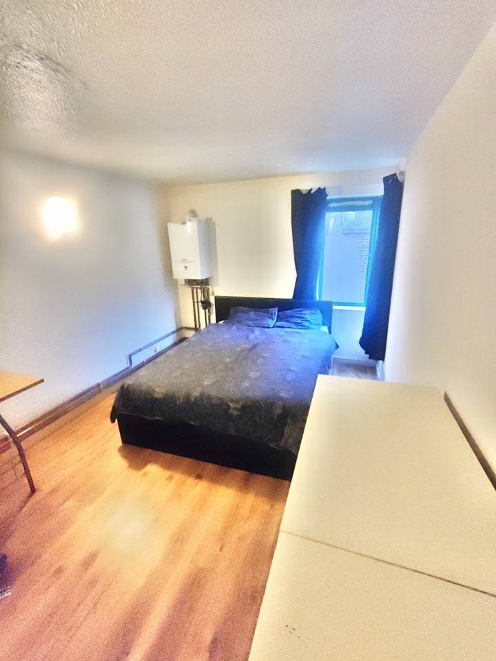 Room in a Shared Flat, Vining St, SW9, N1 7GU