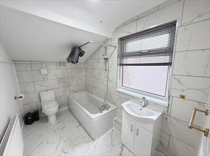 2 Bed Terraced House, Lord St, NG18