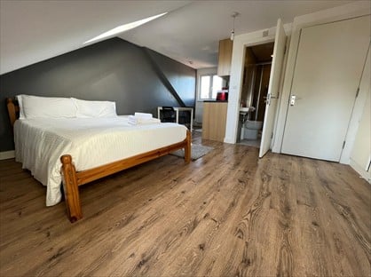 Studio Flat, Winchelsea Road, N17