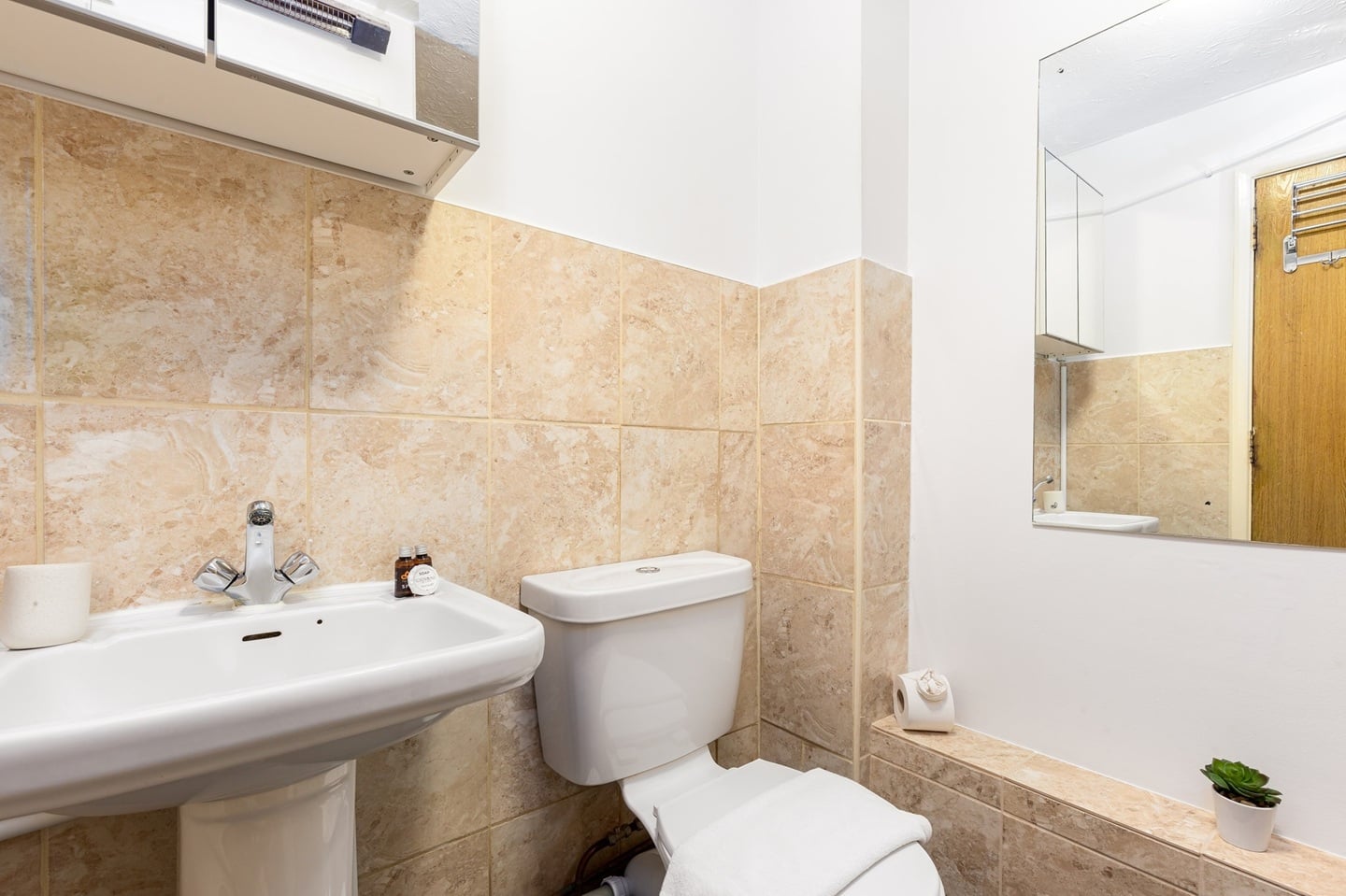 Additional image 9 of 1 Bed Flat, Goodwin Close, SE16, N1 7GU