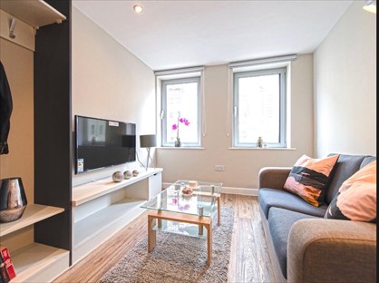 1 Bed Flat, East Parade, LS1