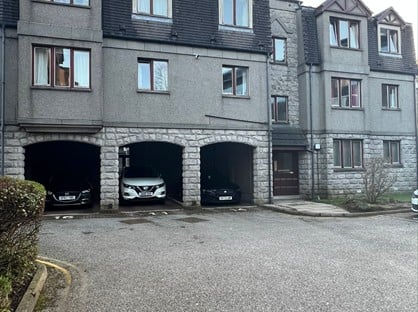 2 Bed Flat, Hardgate, AB11