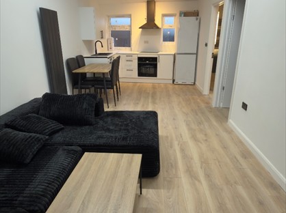 1 Bed Flat, Mayswood Gardens, RM10