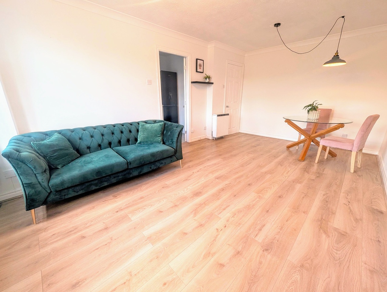 Additional image 2 of 2 Bed Flat, Headingley, LS5, N1 7GU