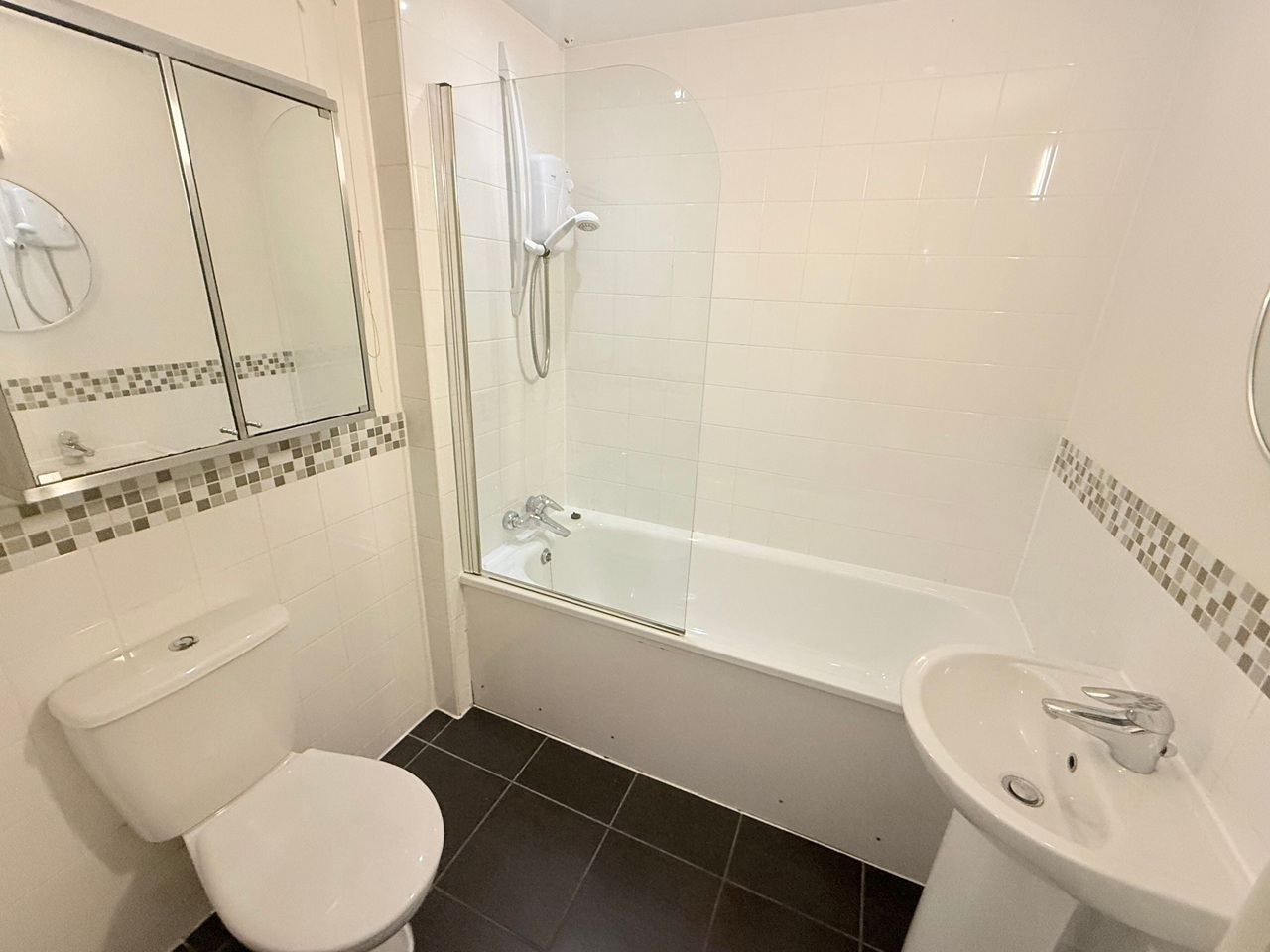 Additional image 5 of 1 Bed Flat, The Bayley, M3, N1 7GU