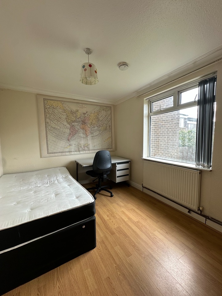 Additional image 4 of 6 Bed End Terrace, Roman Way, B15, N1 7GU