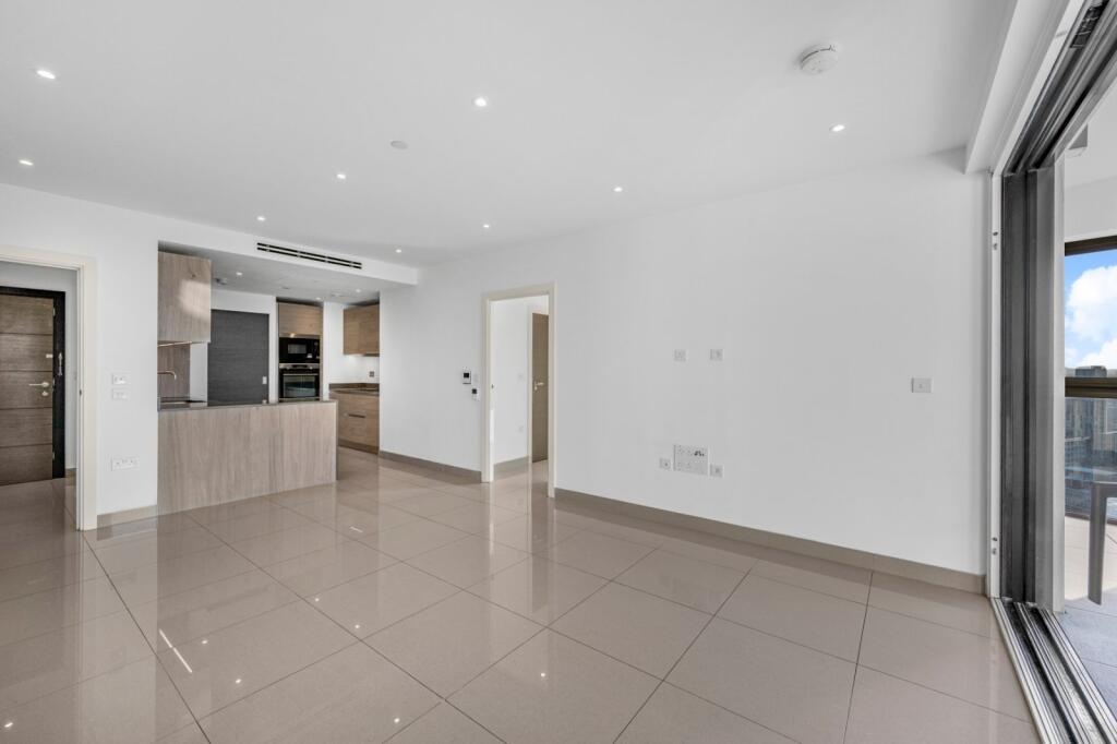 Additional image 3 of 2 Bed Flat, Conquest Tower, SE1, N1 7GU