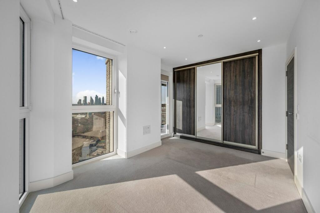 Additional image 8 of 2 Bed Flat, Conquest Tower, SE1, N1 7GU