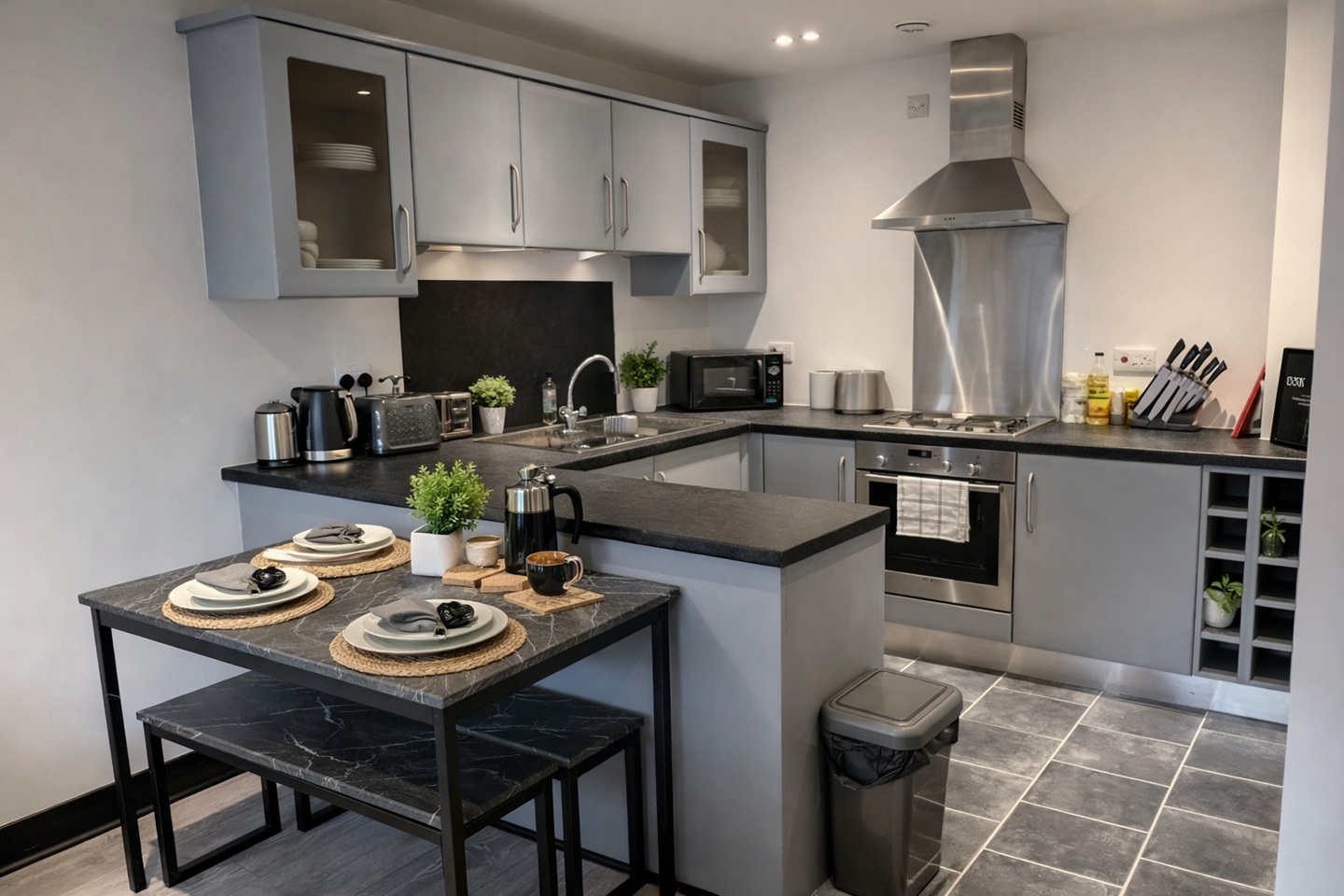 Additional image 2 of 2 Bed Flat, Denmark Road, M15, N1 7GU