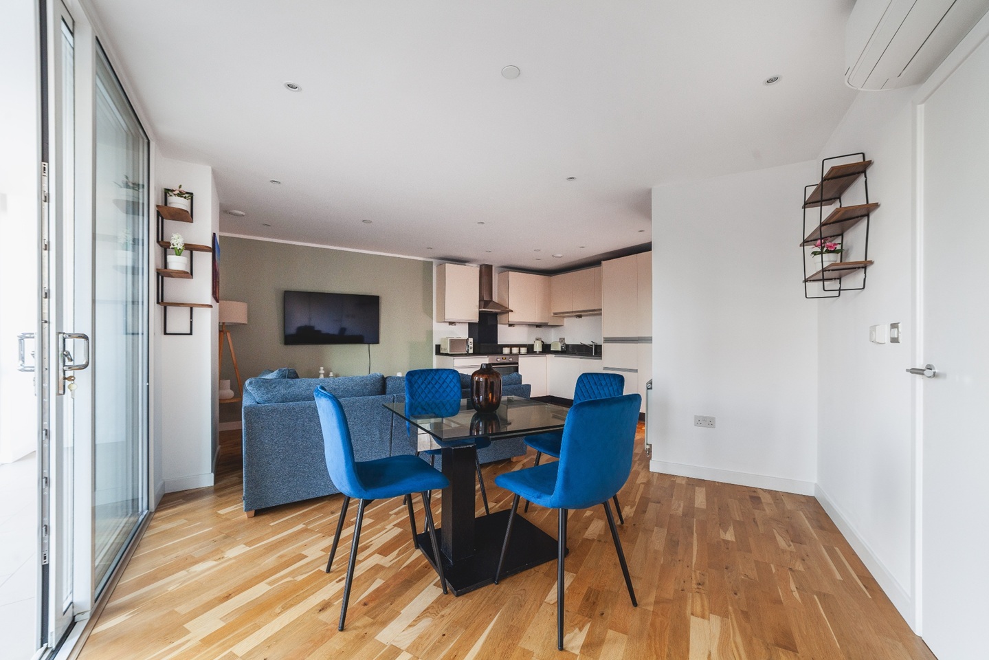 Additional image 4 of 2 Bed Flat, Black Prince Road, SE1, N1 7GU