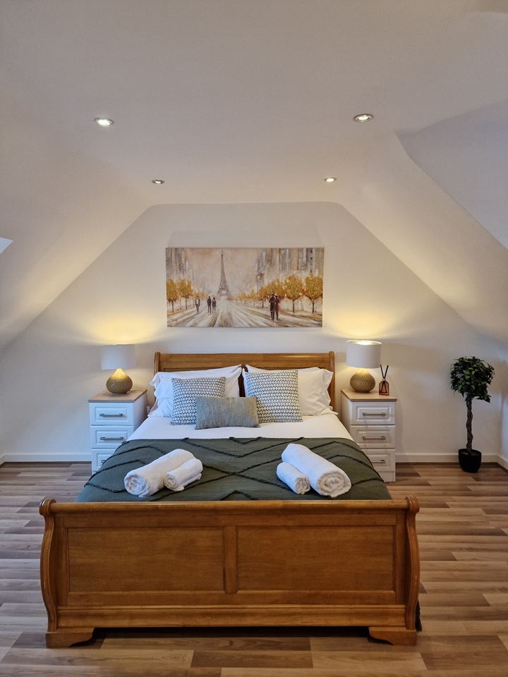 Additional image 3 of 4 Bed Detached House, Bankside, OX3, N1 7GU