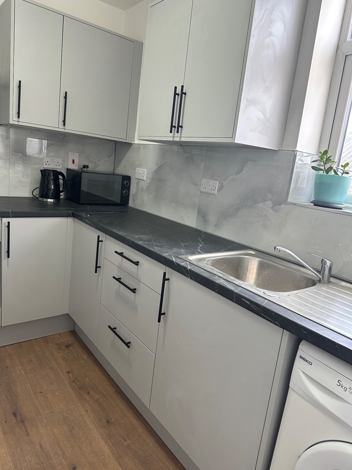 Additional image 2 of Room in a Shared Flat, Henton Road, LE3, N1 7GU