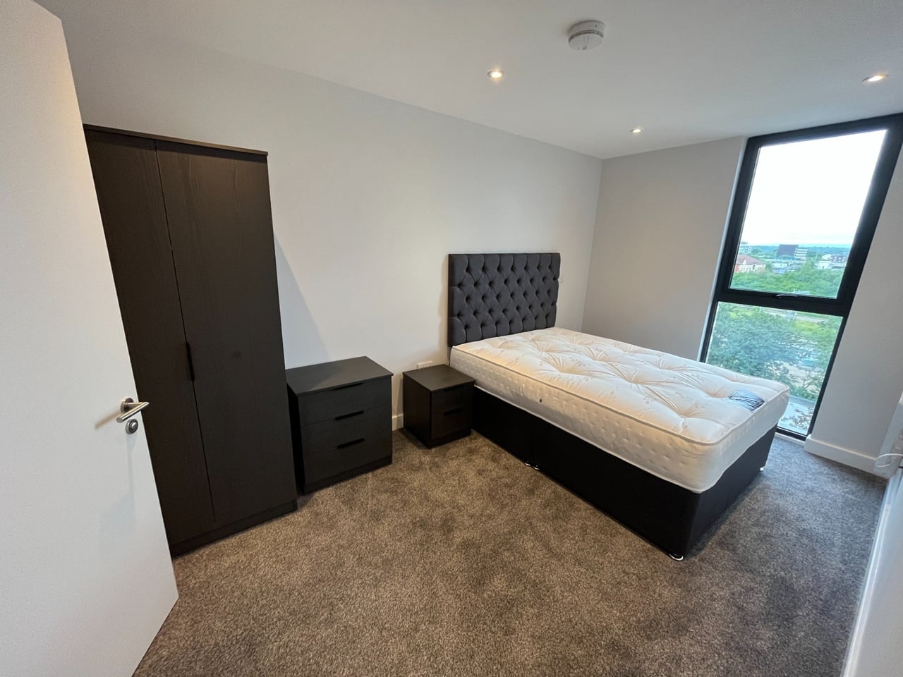 Additional image 8 of 3 Bed Flat, Block B, M5, N1 7GU