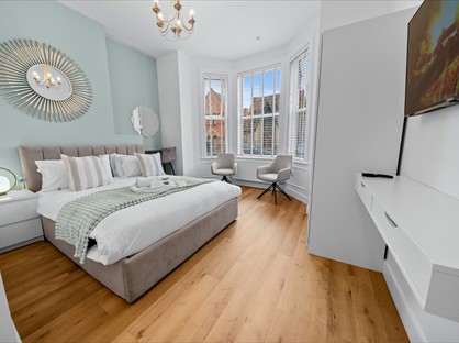 Studio Flat, College St, TA8