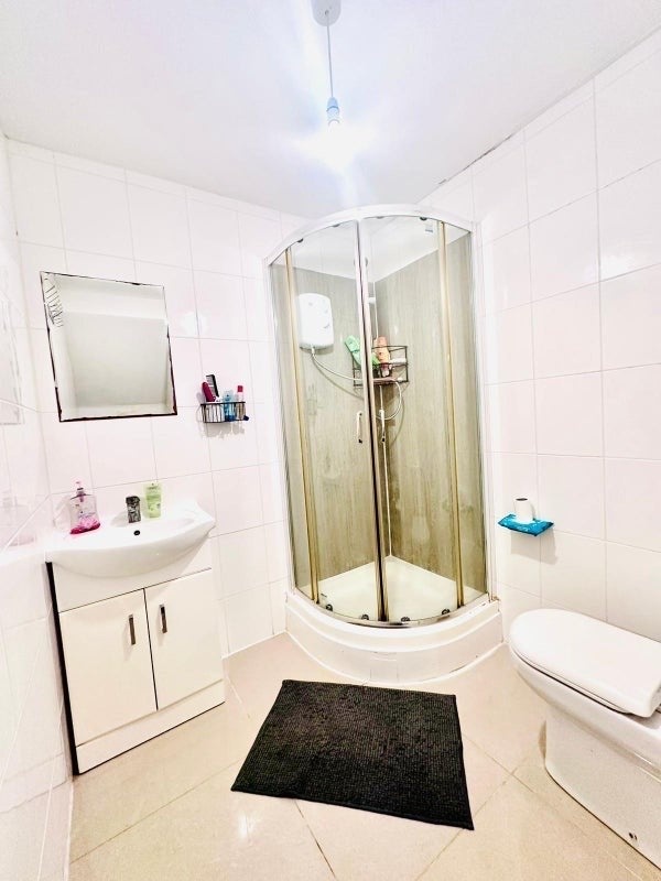 Additional image 10 of Studio Flat, Kilburn High Road, NW6, N1 7GU