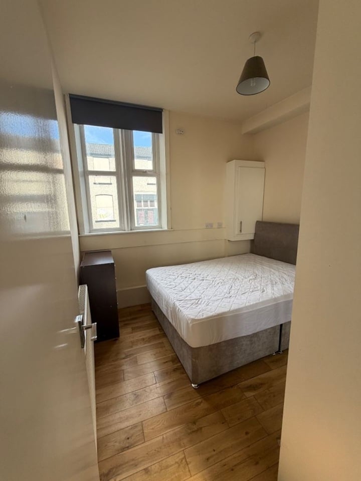 Room in a Shared Flat, Waverley St, NG7, N1 7GU