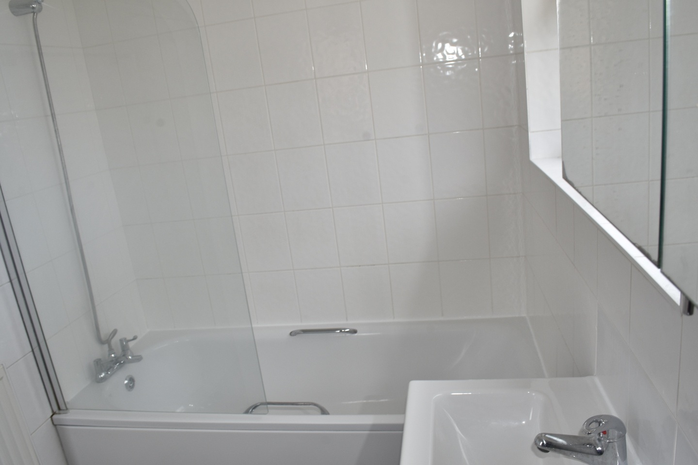 Additional image 12 of 3 Bed Semi-Detached House, Claygate Road, CB1, N1 7GU