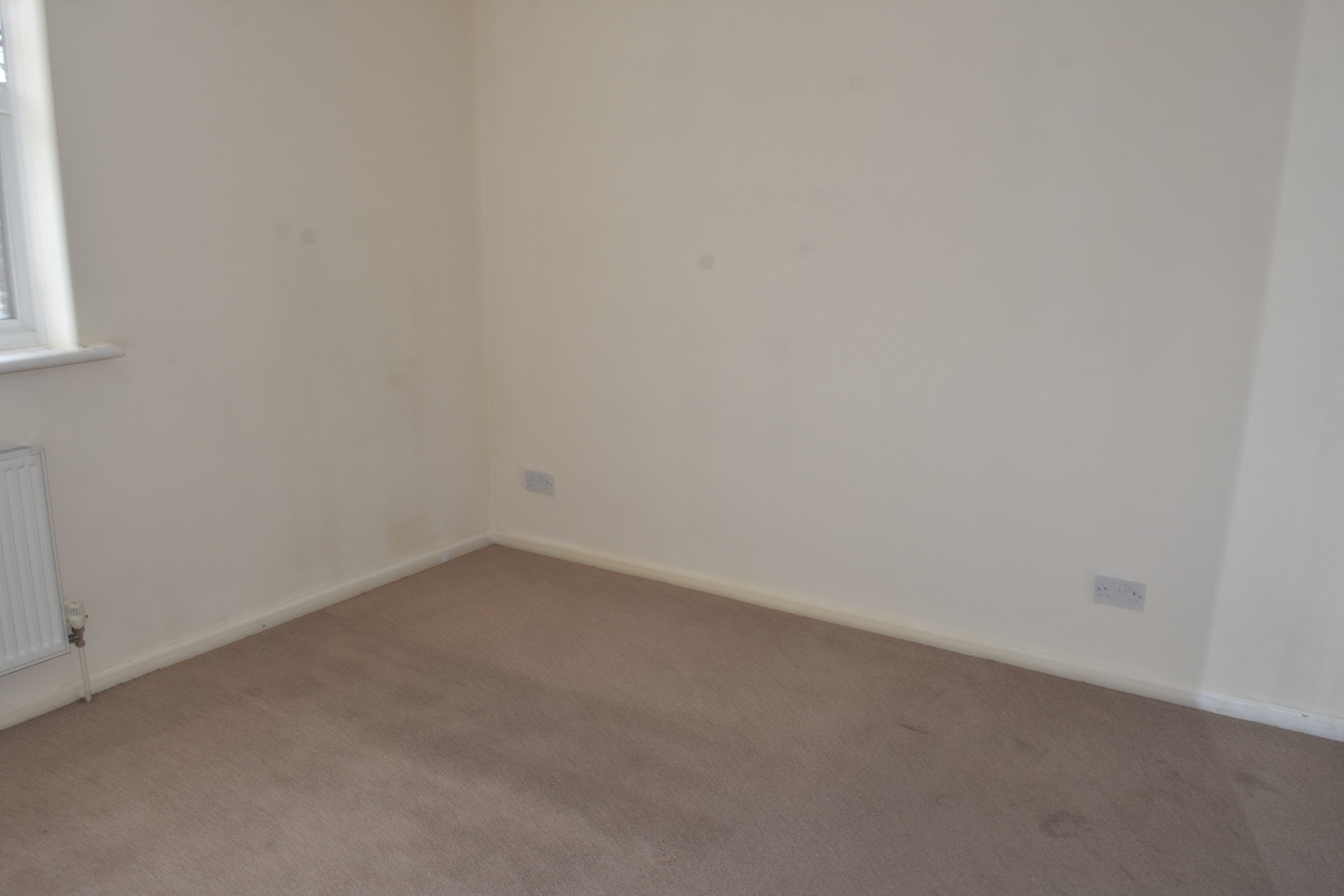 Additional image 14 of 3 Bed Semi-Detached House, Claygate Road, CB1, N1 7GU