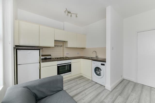 Additional image 2 of 1 Bed Flat, Kilburn High Road, NW6, N1 7GU