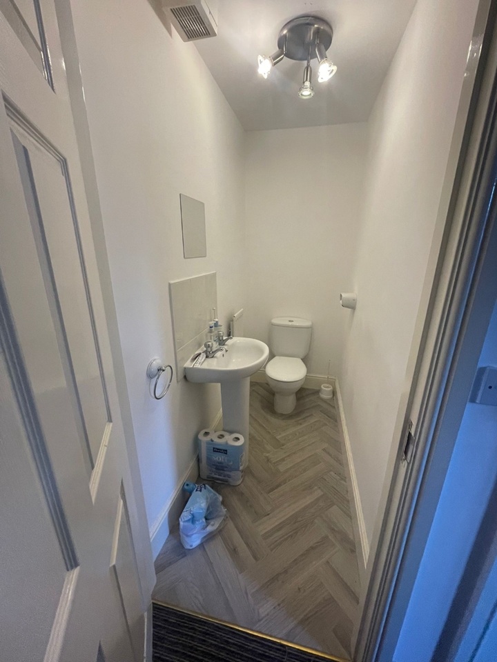 Additional image 7 of Room in a Shared House, Denison Road, M14, N1 7GU