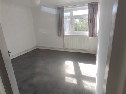 2 Bed Flat, The Parkside, SO16