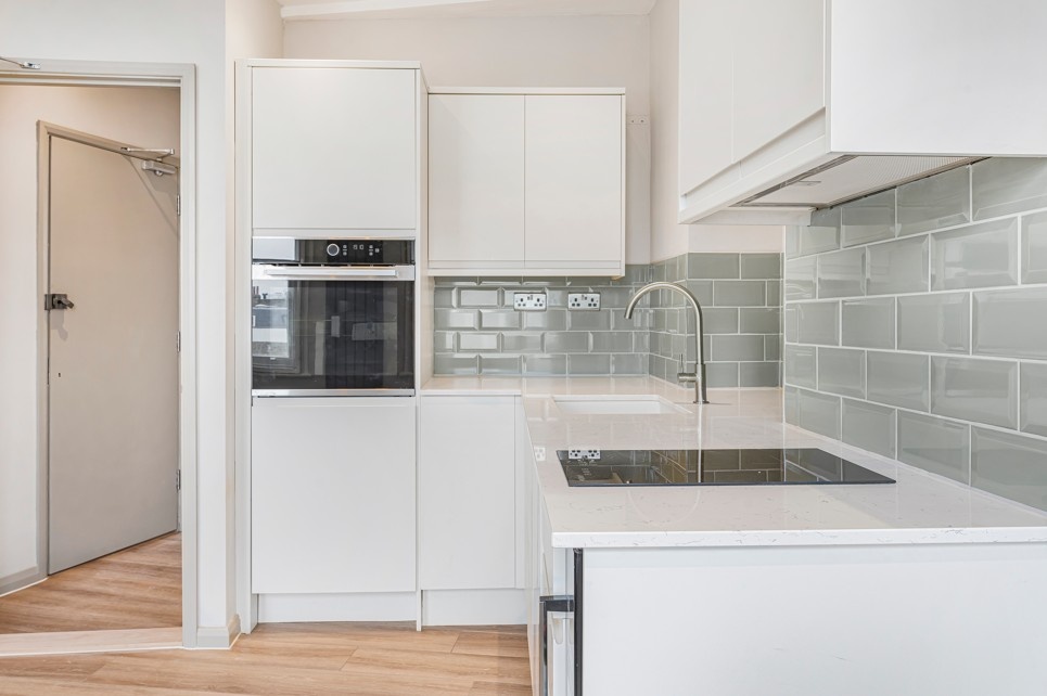 Additional image 3 of 1 Bed Flat, New Kings Road, SW6, N1 7GU