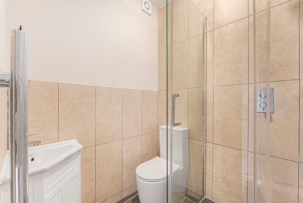 Additional image 8 of 1 Bed Flat, New Kings Road, SW6, N1 7GU