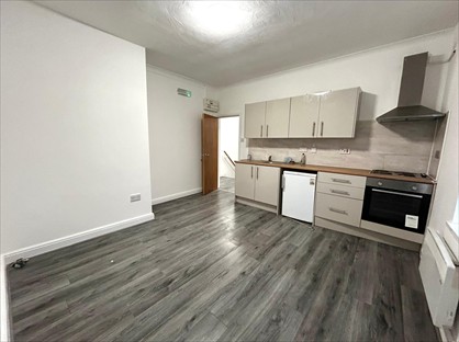 2 Bed Flat, Upper Lichfield St, WV13