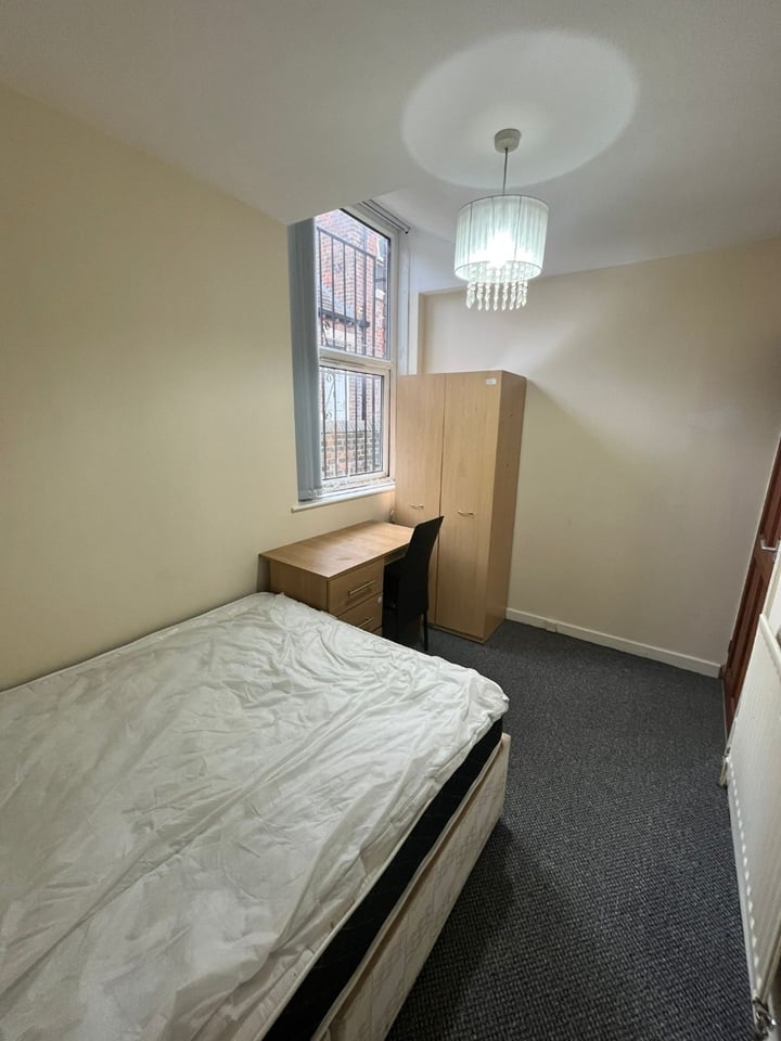 Room in a Shared House, Hanover Square, LS3, N1 7GU